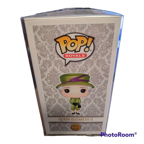 Funko Pop! Royals: QUEEN ELIZABETH II (Green Dress) #01 NEW - Picture 5 of 7